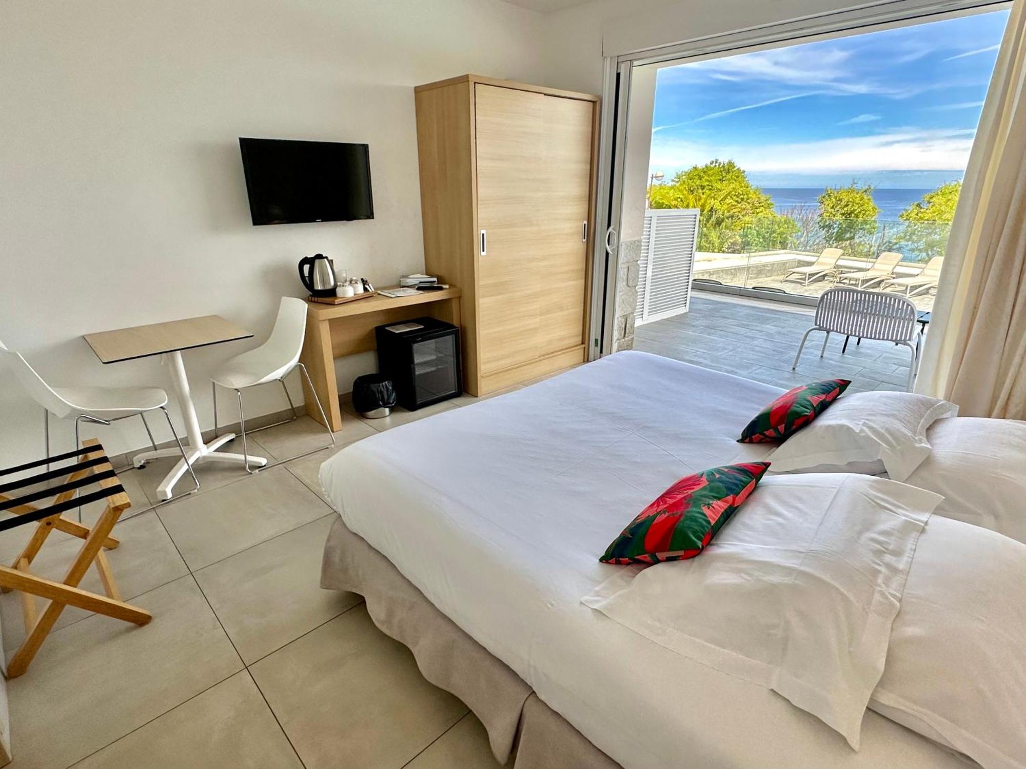 Hotel Villa R Кальві Екстер'єр фото